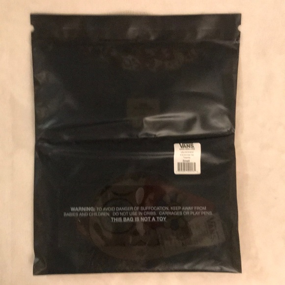 RARE NWT SEALED Men’s Murakami x Vans tee - sz S - Picture 4 of 5